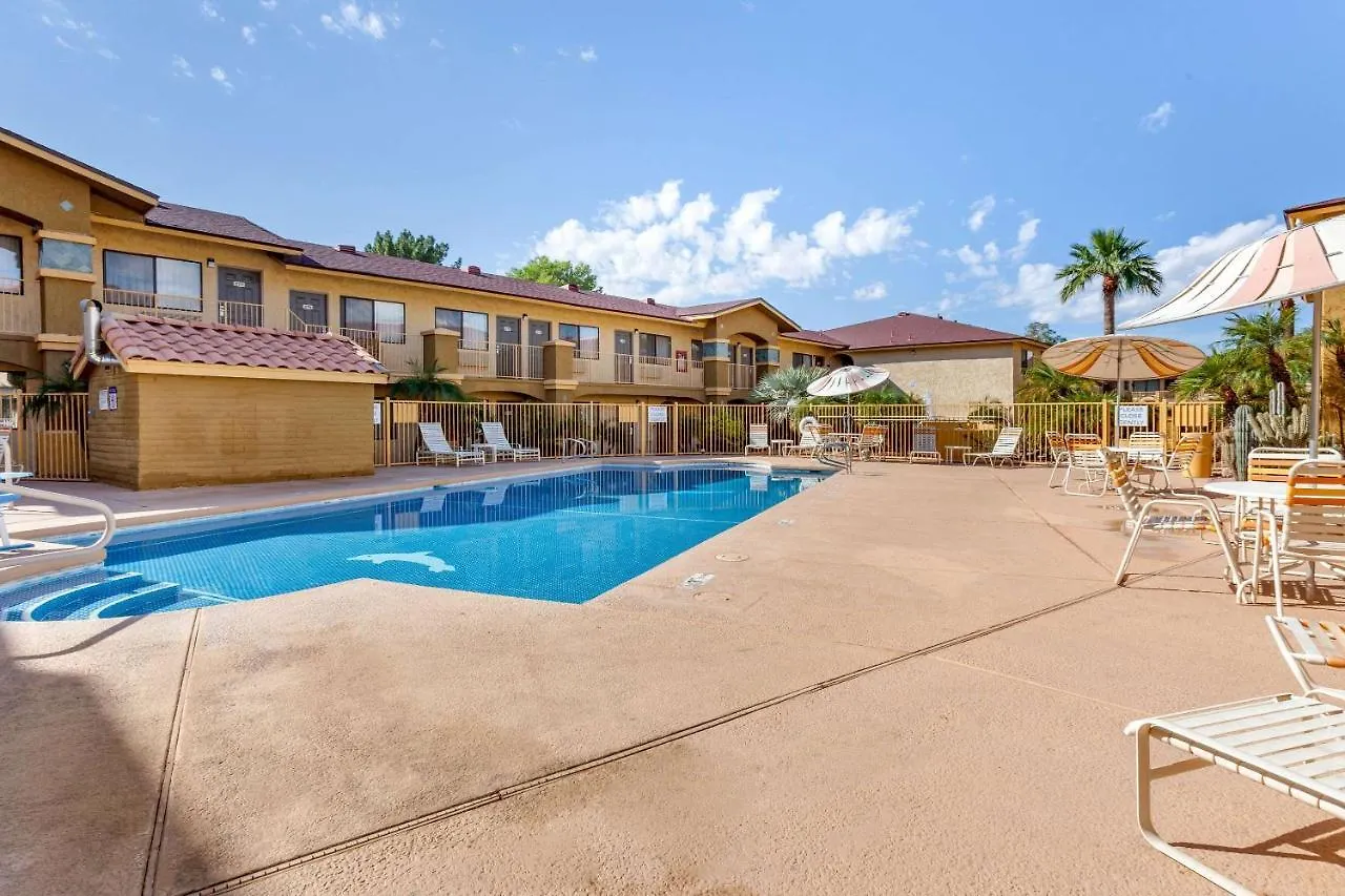 Suburban Extended Stay Hotel Phoenix Scottsdale West 2*,